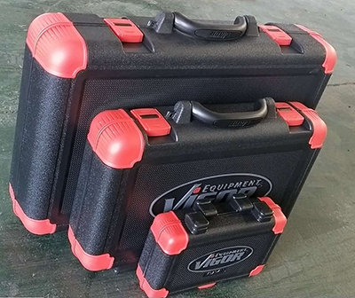 吹塑加工_如何控制擠出吹塑薄膜的工藝參數(shù)？